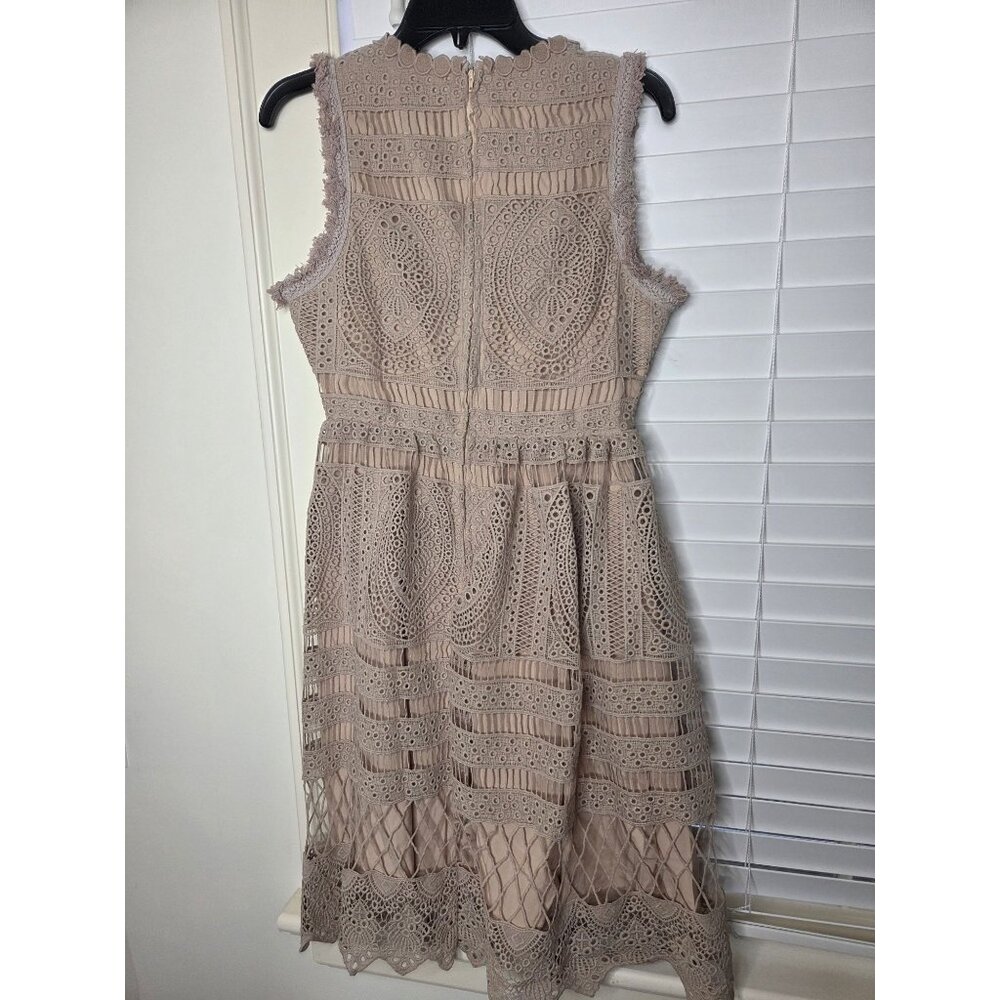 Mod Cloth XS Lace Sleeveless Beige Dress tan crochet lined wedding croquet - Picture 6 of 7